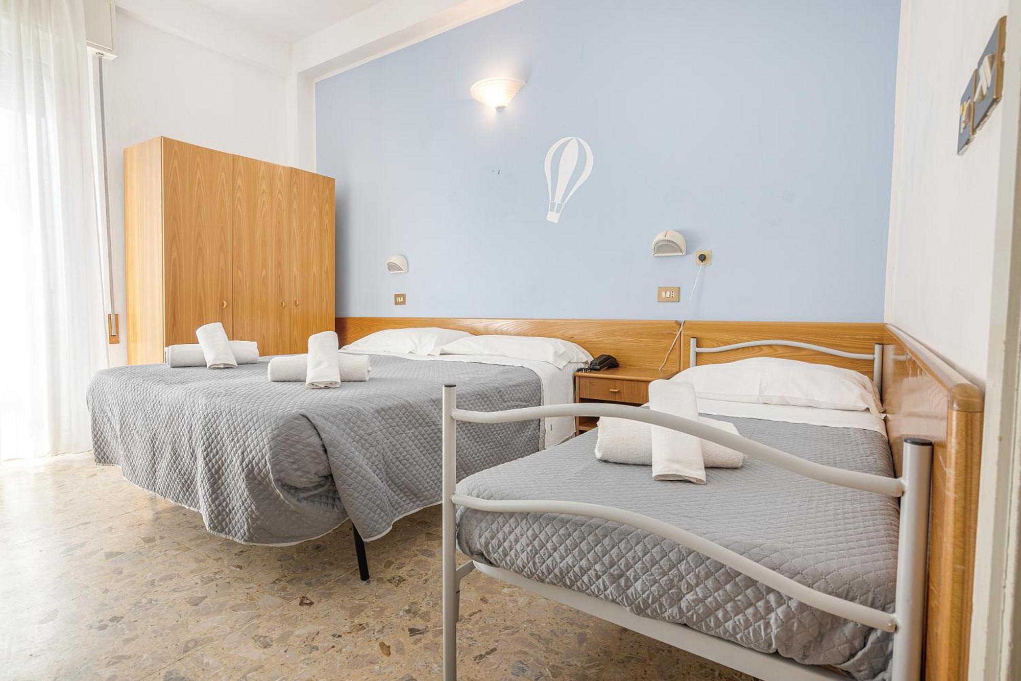 Hotel Santiago Rimini Kültér fotó