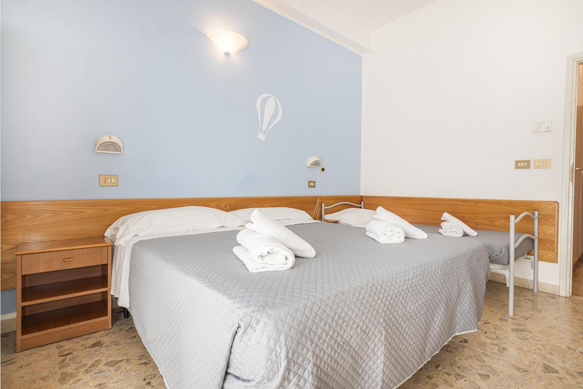 Hotel Santiago Rimini Kültér fotó