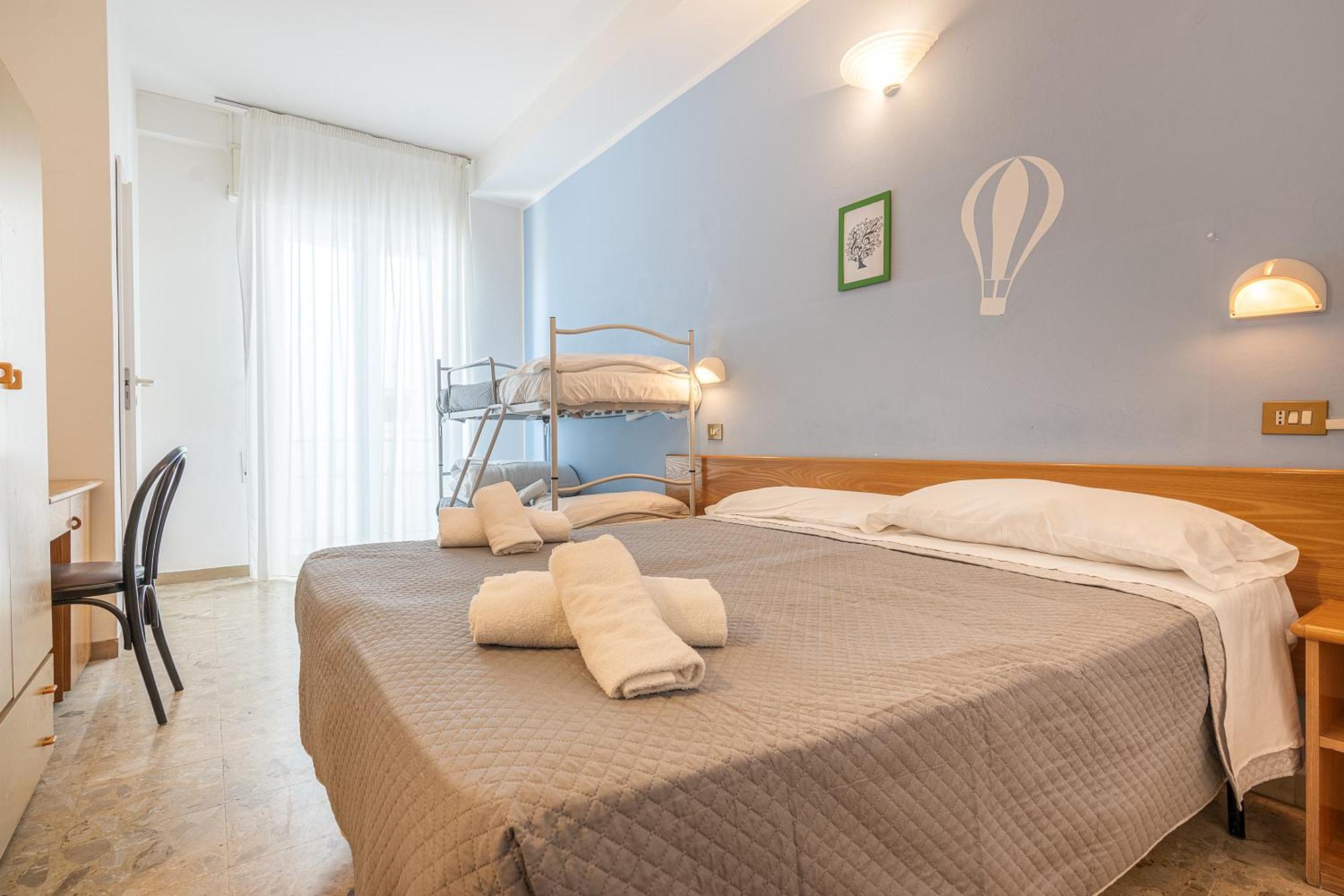 Hotel Santiago Rimini Kültér fotó