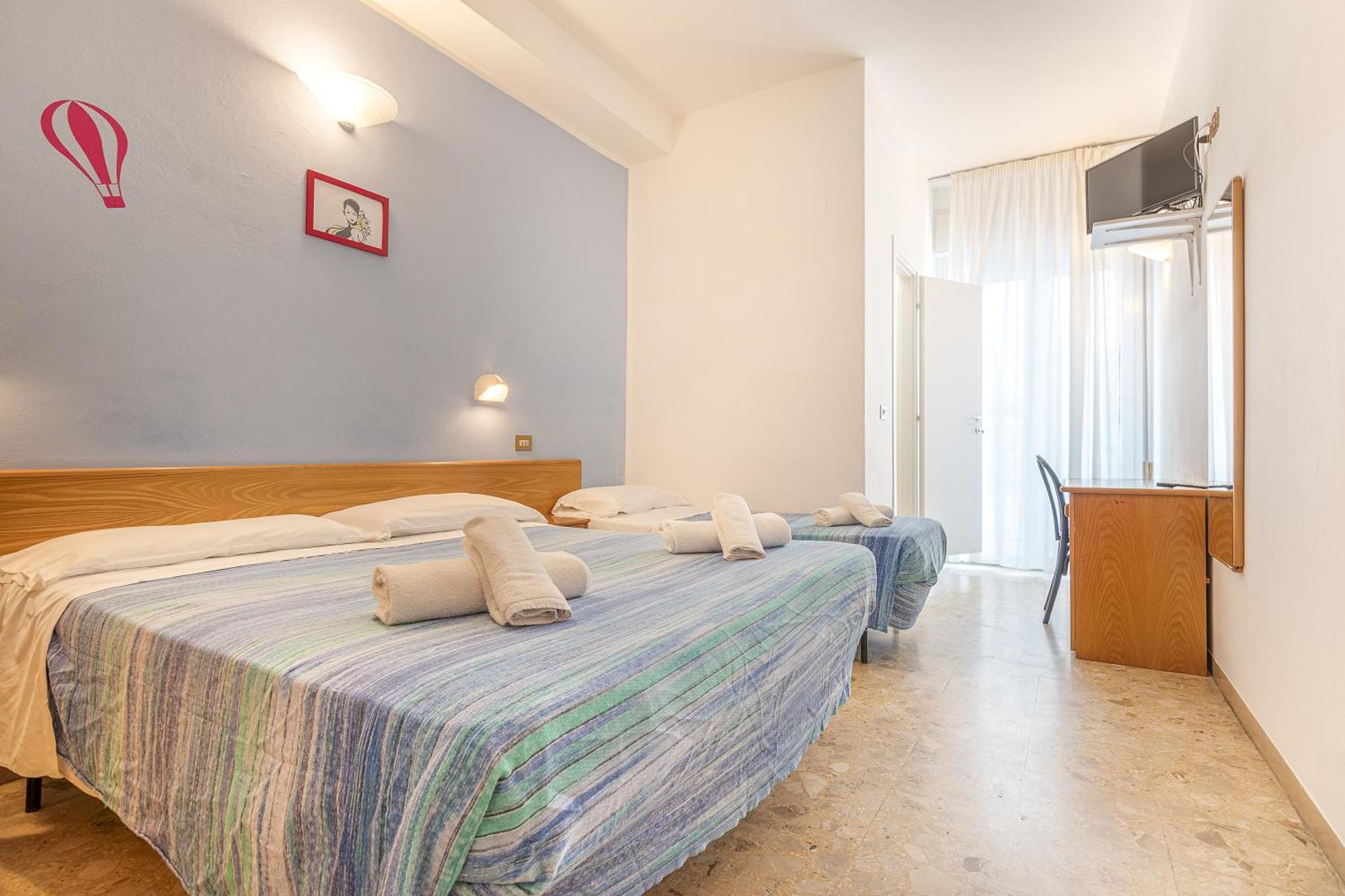 Hotel Santiago Rimini Kültér fotó